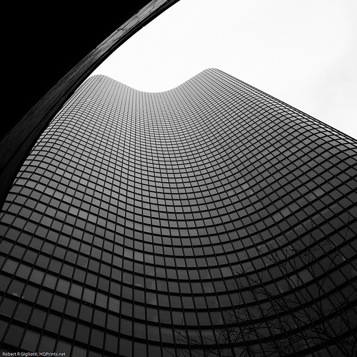 Image Spark dmciv #courtyards #chicago #towers #point #architecture #lake #tower #facades