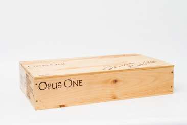 6 bottles in unopened Original box BARON PHILIPPE DE ROTHSCHILD, Robert Mondavi, 'Opus One', Oakville 1996 - Sommelier budget