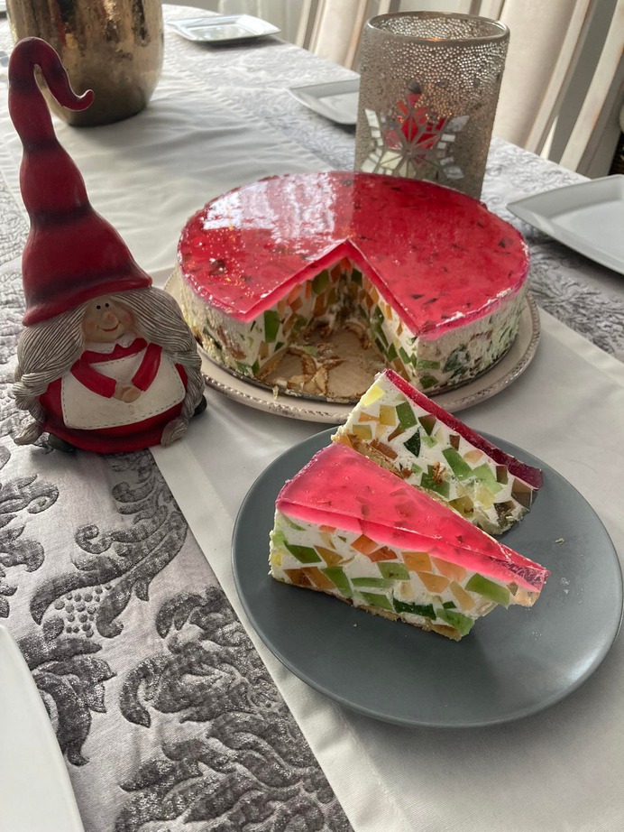 Śmietanowy galaretkowiec - AleTorcik! - przepisy na pyszne, domowe ciasta, ciasteczka i torty.