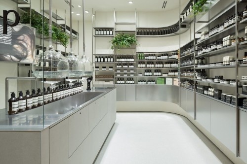 Aesop Tokyo Midtown by Torafu Architects