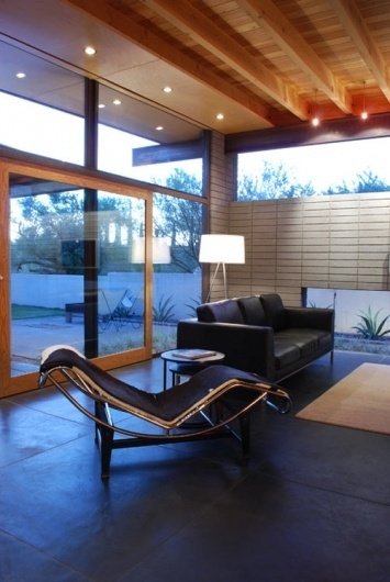 Silvertree Residence in Arizona by Secrest Architecture | Design Milk #concrete #arizona #secrest #glass #architecture