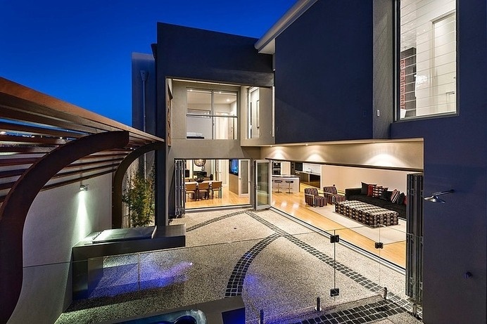Modern Home Incorporating Cutting-Edge Technology: Port Coogee Residence #architecture #modern
