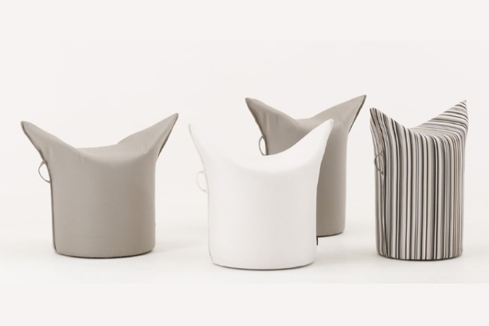 The Zipfel: Lightweight Stool - IPPINKA Described as a "small miracle" by Red Dot 21, Zipfel is the ultimate lightweight stool that is