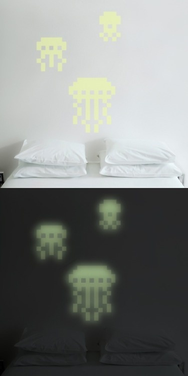 puxxle Jellyfish #puxxle #decor #puzzle #pixel #jellyfish #wall #art #animals #dark #decoration #8bit
