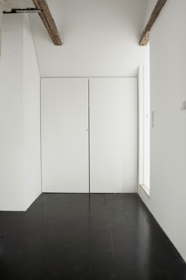 Black white interior #interior #house #modern #rustic #architecture #studio #art #paintings #artist