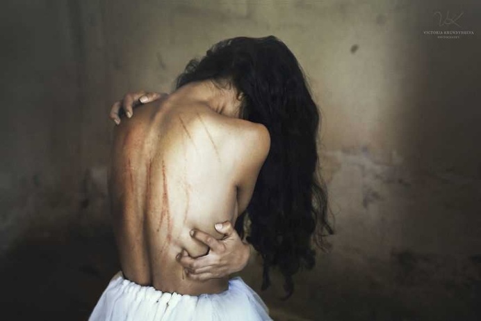 The Dark Room: Fine Art and Melancholy Portrait Photography by Victoria Krundysheva