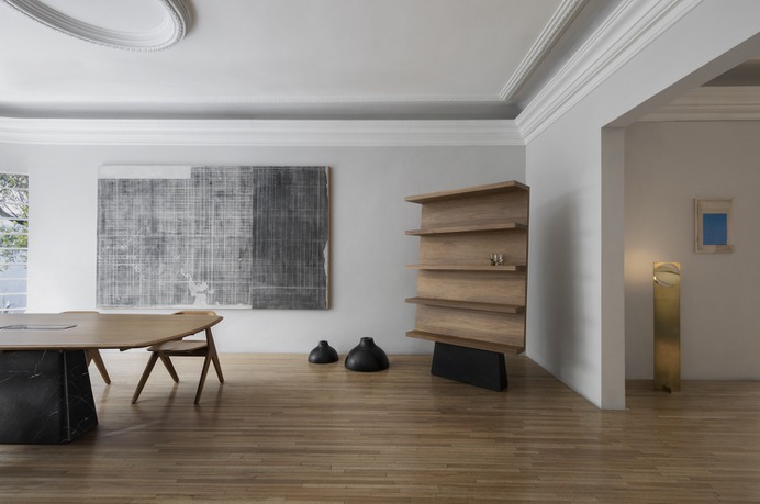 ESRAWE Showroom by Esrawe