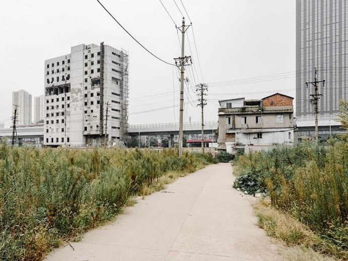 Wuhan Boulevard: China's Urban Landscapes by Alessandro Zanoni
