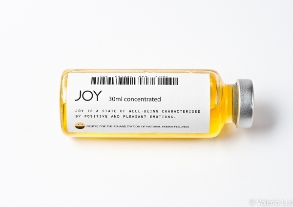 Valerio Loi #pharmacy #vial #vein #medicine #feeling #people #human #chemistry #drug #joy #life