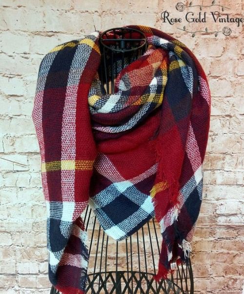 How to wear snoods and scarves | | Just Trendy Girls