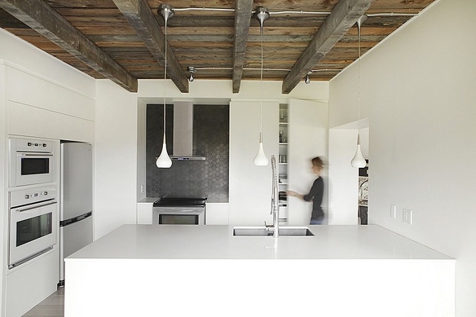 Arbalete Residence – Small Wooden House Transformed into a Contemporary Home