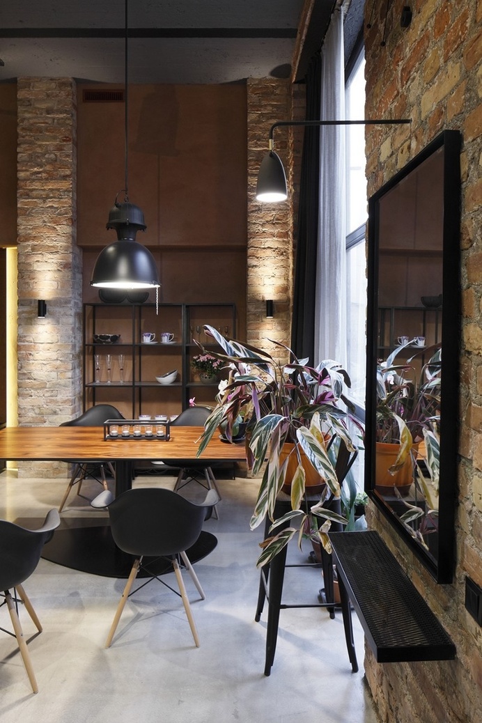 Industrial Style Apartment with Scandinavian Charm