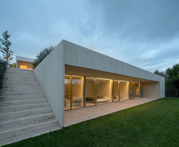 Pamplona House / Pereda Pérez Arquitectos