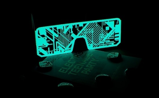 Nördik Impakt 13 — Collector on the Behance Network #glasses #electro #neon #party #in #glow #luminescent #dark #teenage