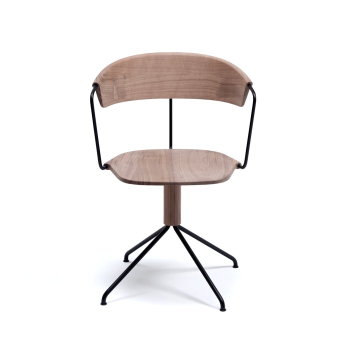 Uncino Version A by Ronan & Erwan Bouroullec for Mattiazzi. #uncino #ronananderwanbouroullec #mattiazzi #workchair #minimalist