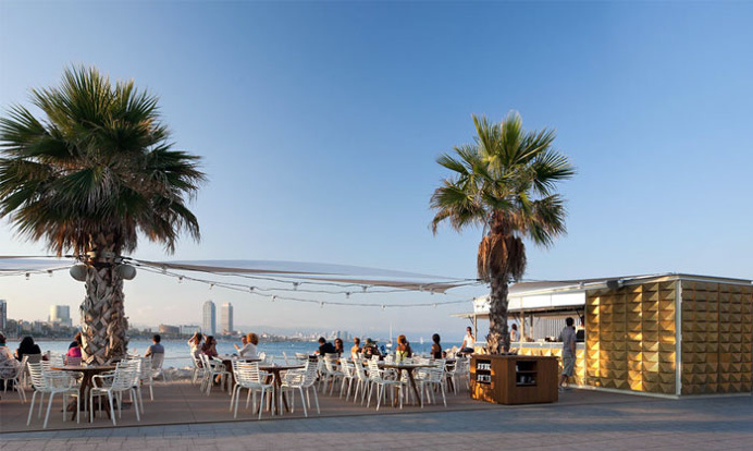 Gold and Turquoise Restaurant Decor in Barcelona - #restaurant