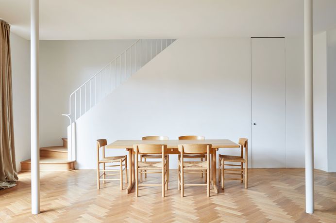 Villeneuve Residence by Atelier Barda