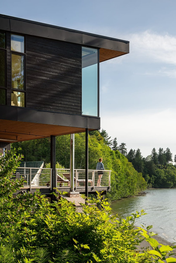 Aldo Beach House by Wittman Estes Architecture + Landscape