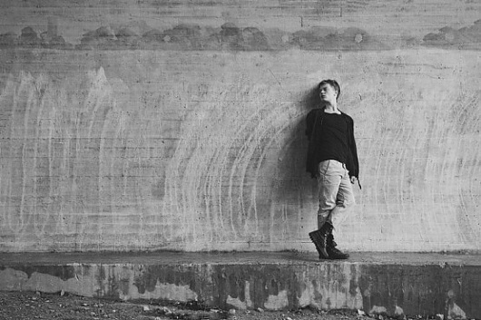 Superhjälten Viktor Norén - Rodeo Magazine #white #black #photography #and #man