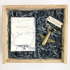 Jetsetter - curated gift box