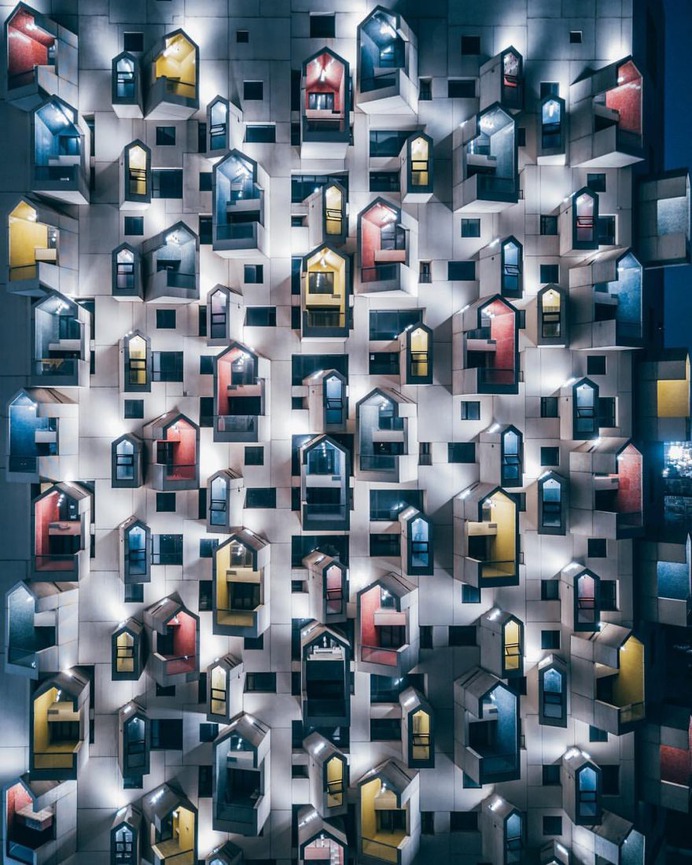 Cinematic Cityscapes and Urban Photography by Stella Yan