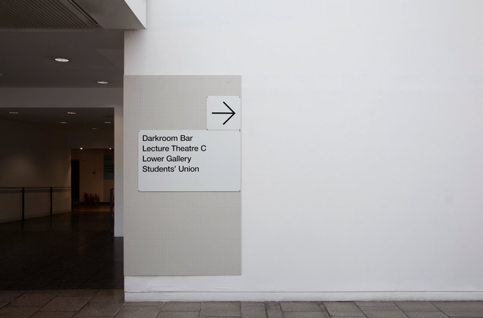 wayfinding, signage
