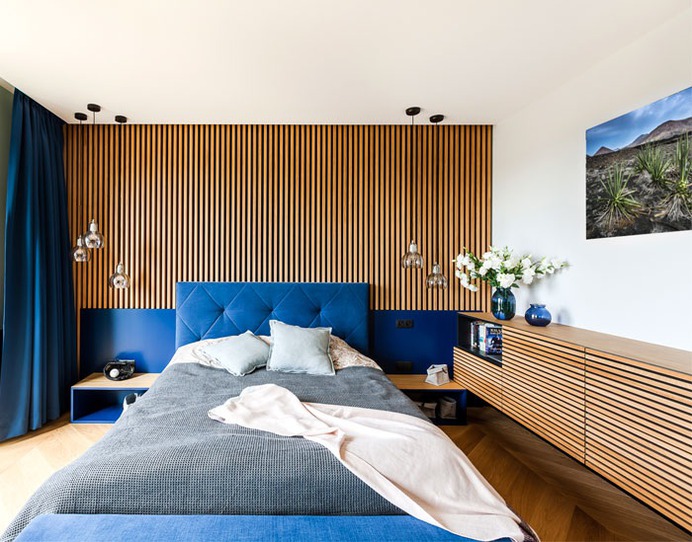 Family House in Poland Connects with the Outdoors - InteriorZine