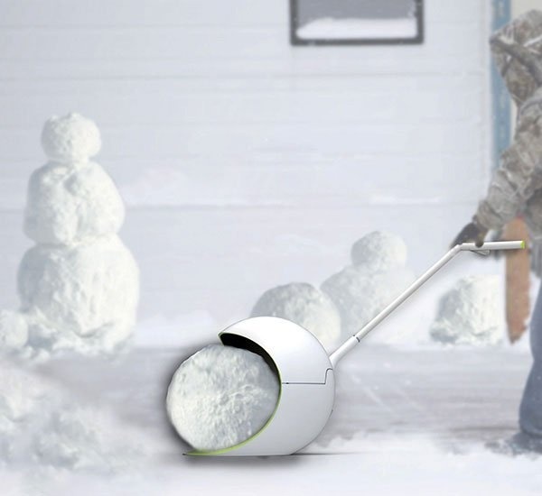 The snowball shovel is a concept that would make shovelling snow a lot more purposeful—even fun!