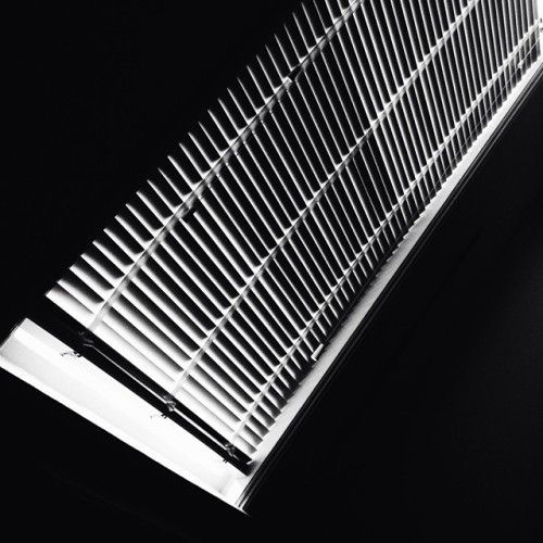 #blackandwhite #bwphotography #pattern #shapes #lines #light #dark #vscocam #blind #mmpattern