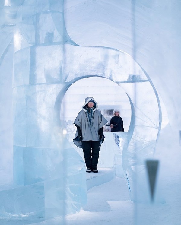 Ice hotel amazing interior #hotel #ice #art