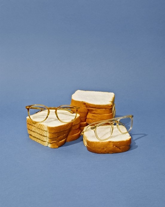 bread pedastals