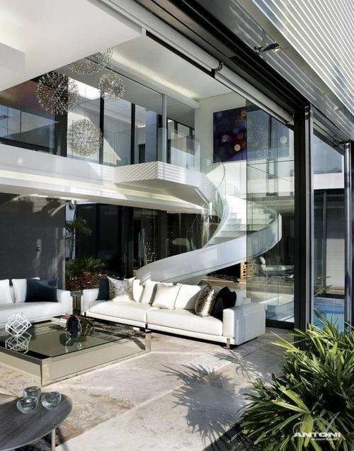 The Black Workshop #white #dream #home #black #stairs