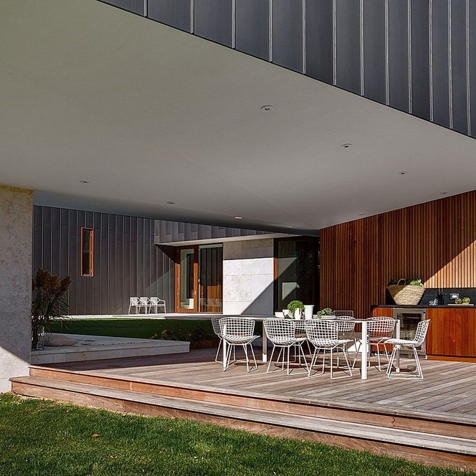 Southampton House by Office of Architecture 12
