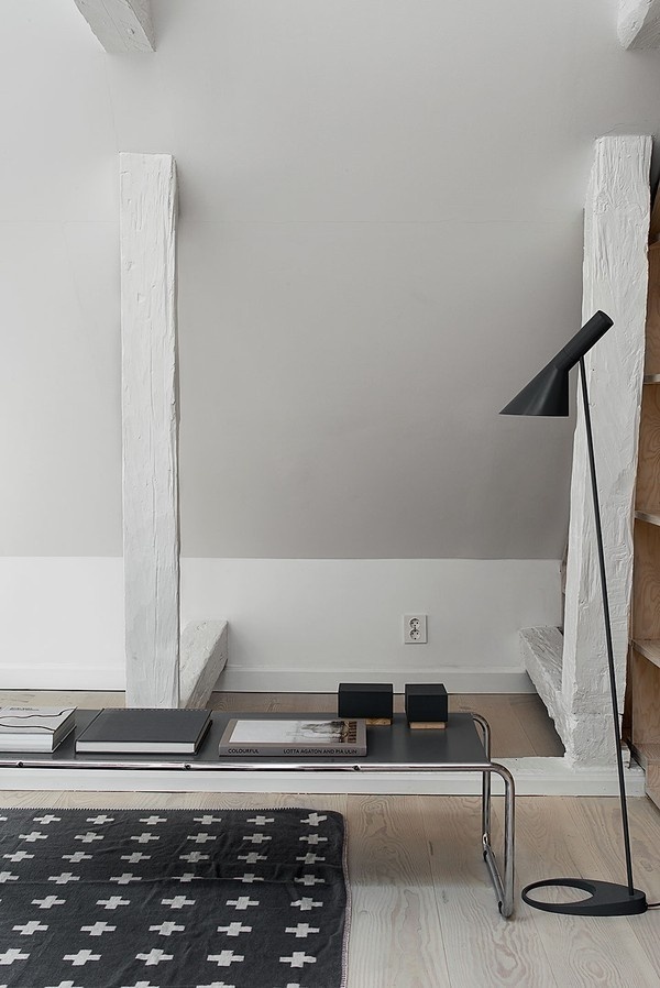 Studio Mama loft in Stockholm's Old Town - emmas designblogg #interior #design #decor #deco #decoration