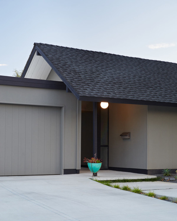 A Renewed Classic Eichler by Klopf Architecture