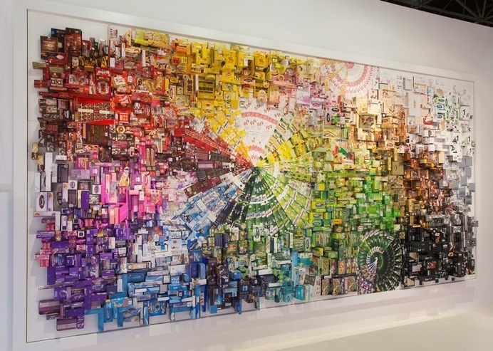 Mural with 1700 Cardboard Boxes for Mayr-Melnhof - JOQUZ #mural #cardboard #packaging #box #packages #package