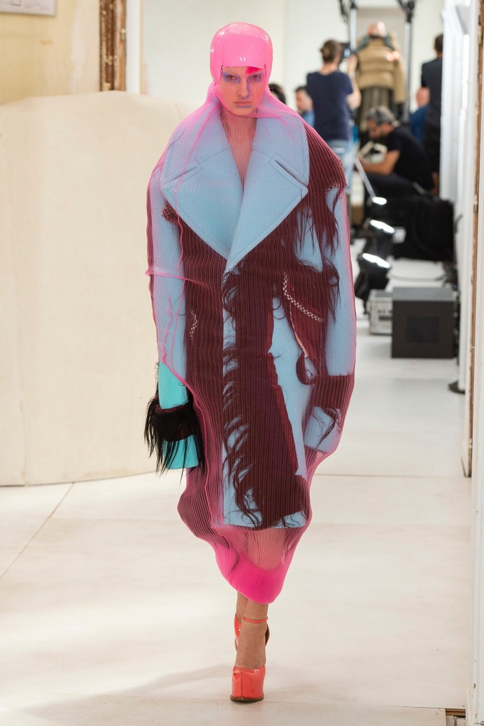 Maison Margiela: Fall 2018 | Sgustok Design