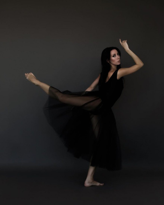Glorious Portraits of Ballet Dancers by Mariia Kulchytska
