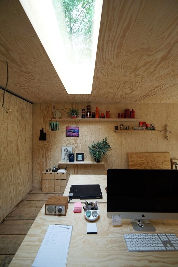 Atelier Pam & Jenny by l'escaut architectures #interior #design #architecture #studio