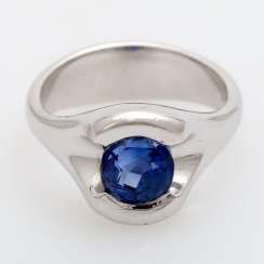 GÜNTER KRAUSS ladies ring, m. sapphire