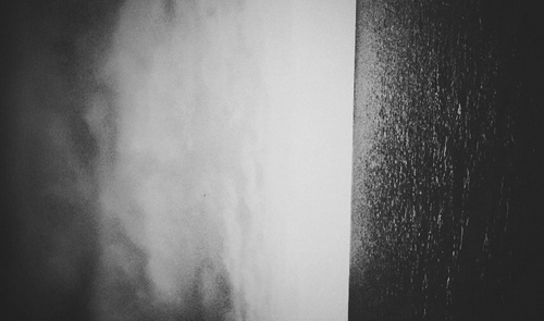 tumblr_lxwo83J7yR1r2h0vjo1_500.jpg 500×295 pixels #photography #desaturate #sea