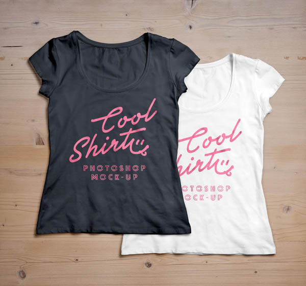 Free Woman T-Shirt Mockup PSD