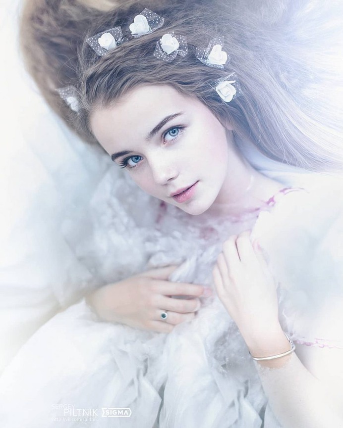 Beautiful Children Portrait Photography by Sergey Piltnik