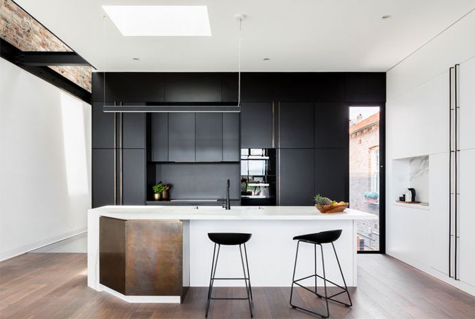 Transparency and Intelligent Luxury are Embedded in the Design of Doorzien House