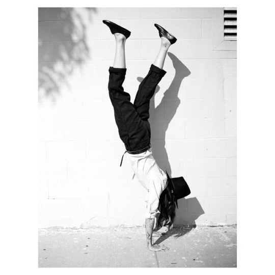 fashion, black and white, hat, upsidedown