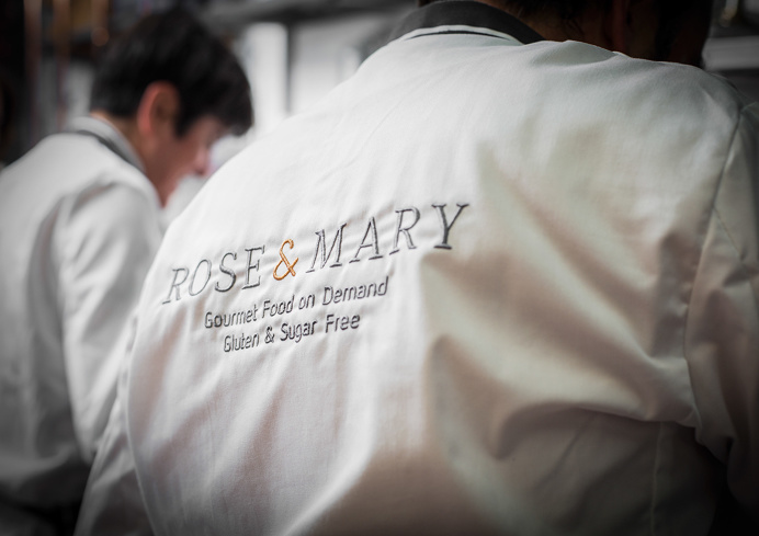 rose & mary branding stationery graphic design cooking cook eat restaurant deluxe luxury minimal print menu business card mindsparkle mag wo