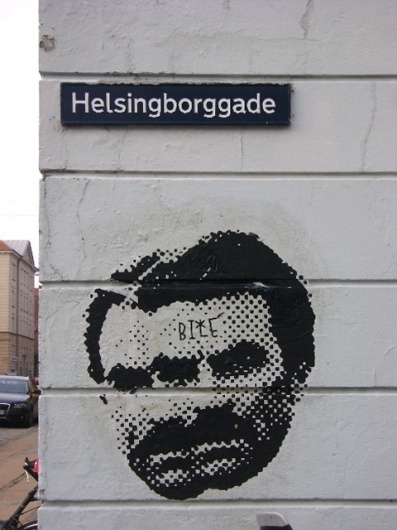 Untitled | Flickr - Photo Sharing! #dots #bile #art #street