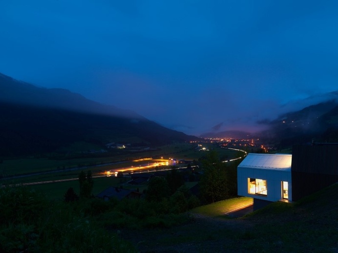 Mountain View House