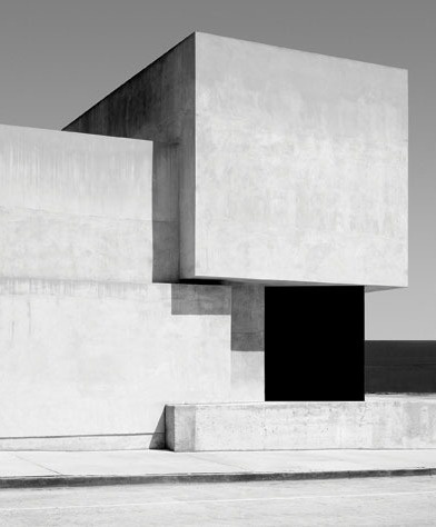 tumblr_lgafjcQKPk1qb68g6o1_400.png 392×474 pixels #cubes #white #black #architecture #and