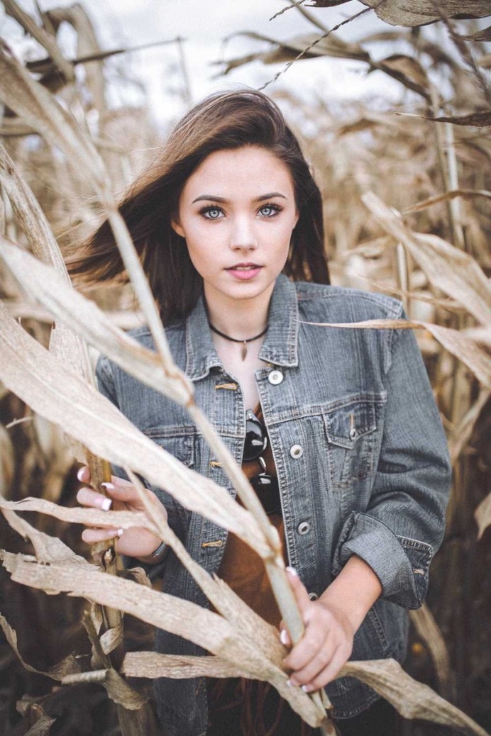 Gorgeous Lifestyle Portrait Photography by Elliot Choy